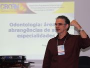 O professor Angelo Roncalli abordou a Odontologia em suas áreas de especialidades