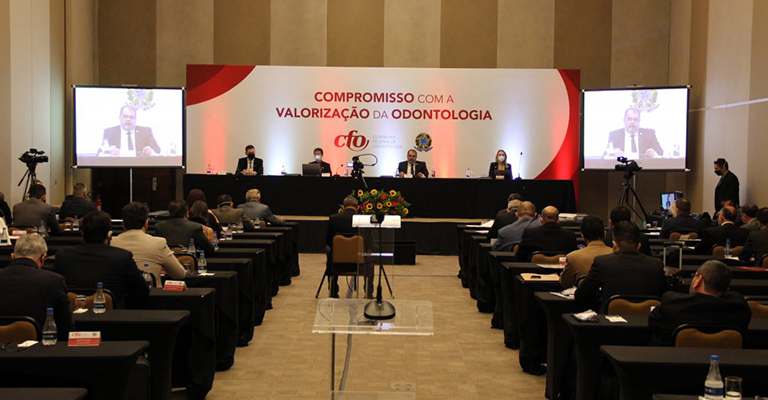 CFO apresenta Plano Nacional de Fiscalização aos Presidentes dos CROs