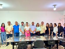 Dentistas de Macaíba fecham acordo com o prefeito do município